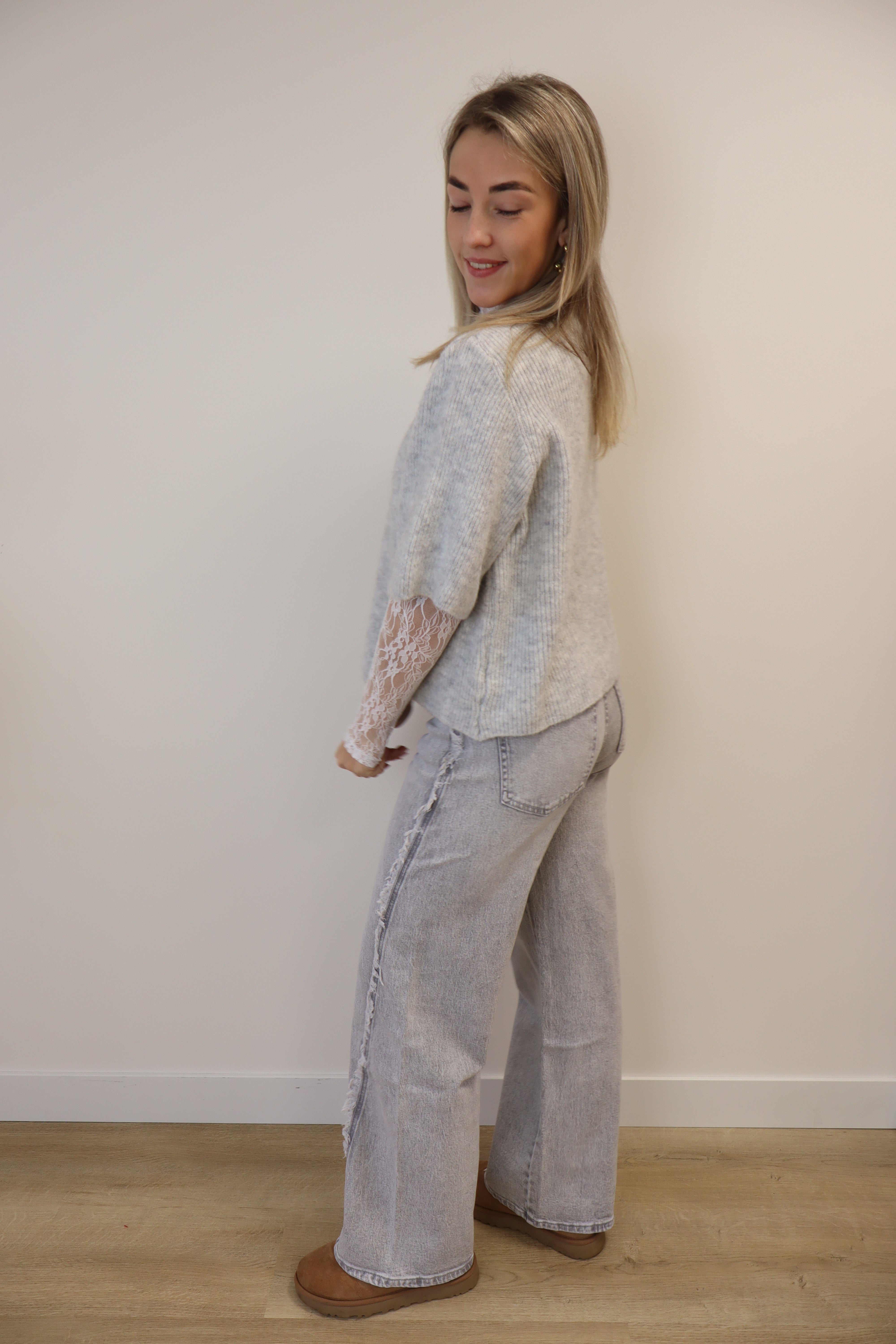 Noa Knit Light Grey